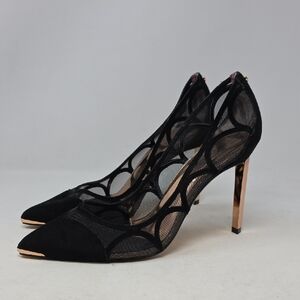Ted Baker Elegant Black and Gold Heels Size 10.